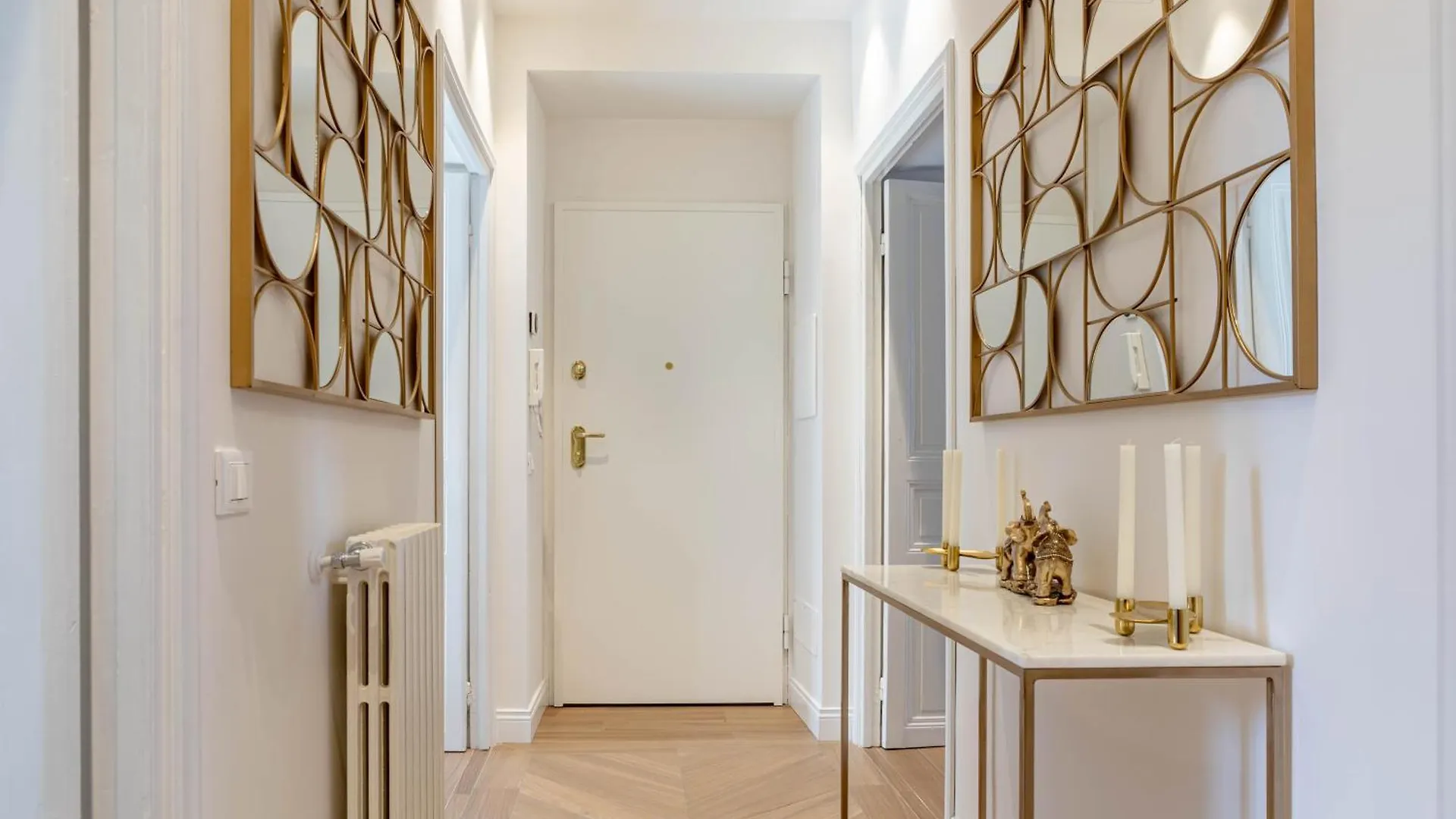 H11 Lumiere D'Or Centro Apartment Sanremo 0*,  Italy