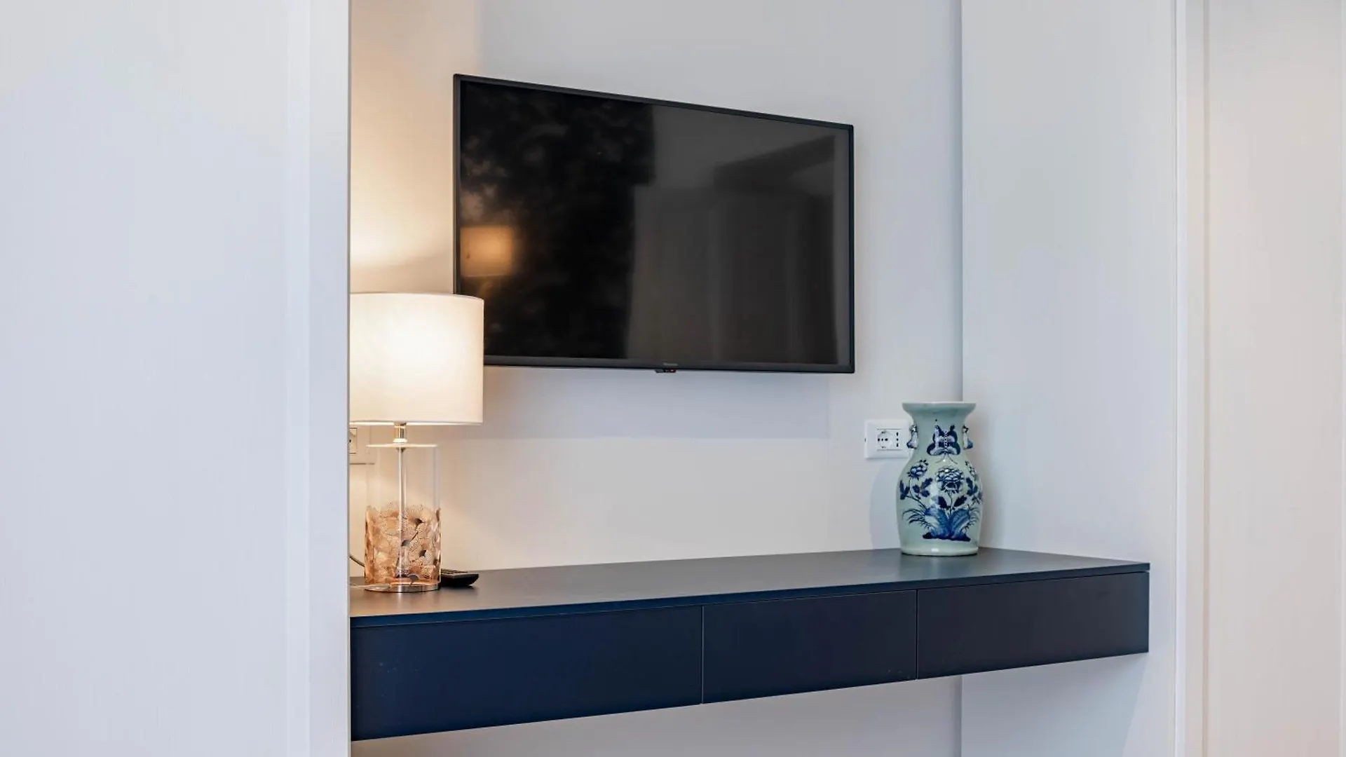 H11 Lumiere D'Or Centro Apartment Sanremo